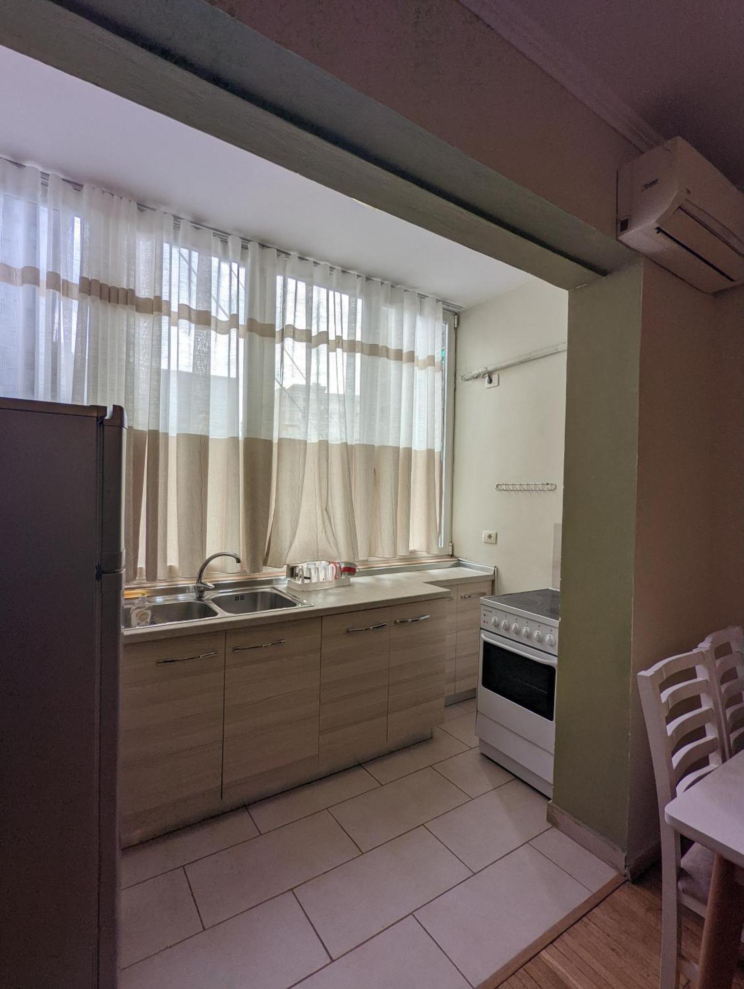 Vintage Apartment In Center 티라나 외부 사진
