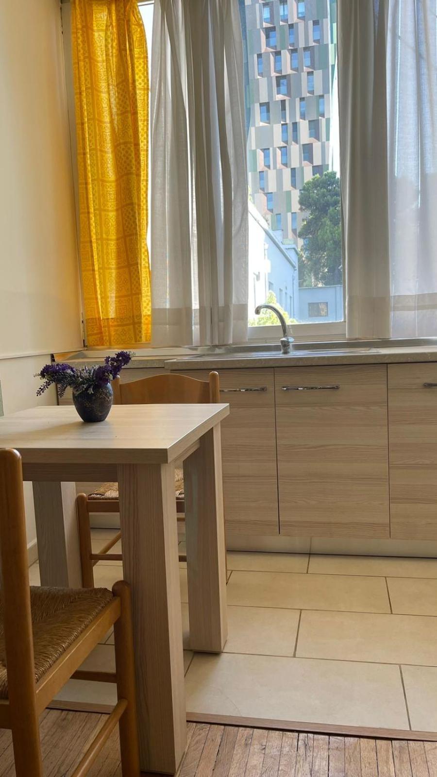 Vintage Apartment In Center 티라나 외부 사진