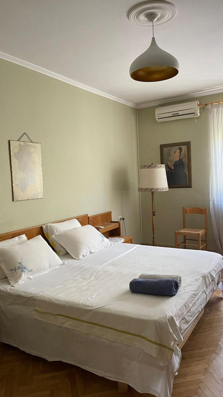 Vintage Apartment In Center 티라나 외부 사진